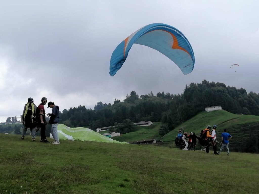 PARAGLIDING WINGMAN MEDELLIN