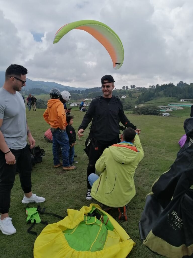 PARAGLIDING WINGMAN MEDELLIN