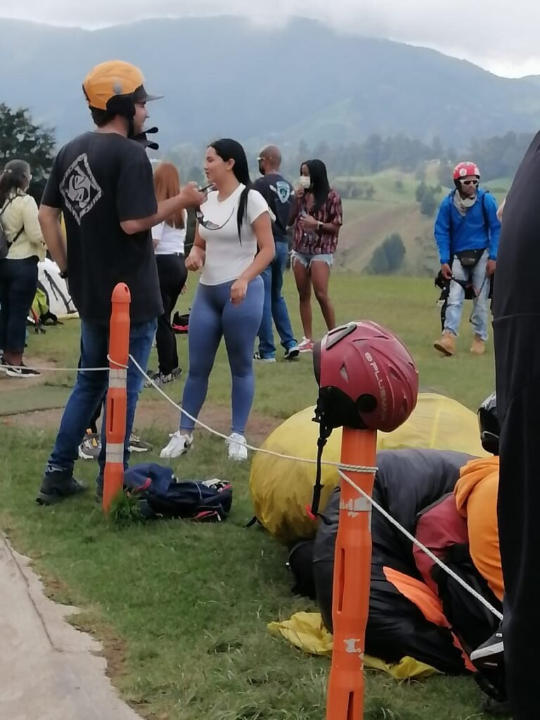 PARAGLIDING WINGMAN MEDELLIN