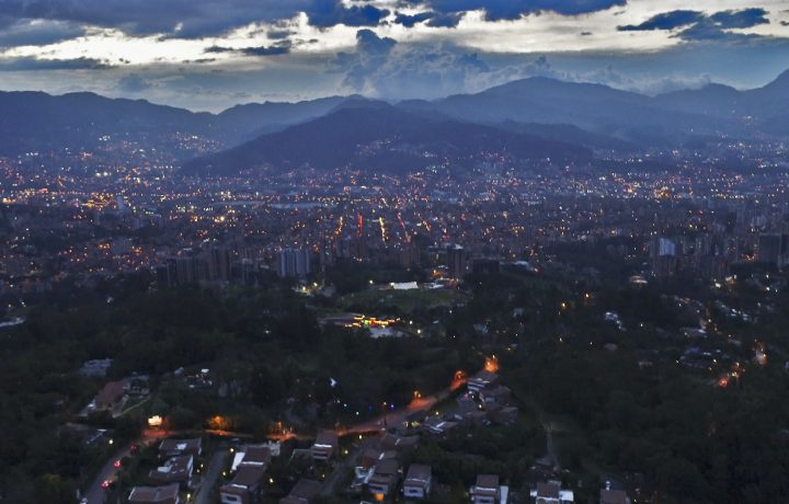 Hide sex in Medellín